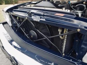 Mercedes-Benz 560 SL 1986 года  (NA)